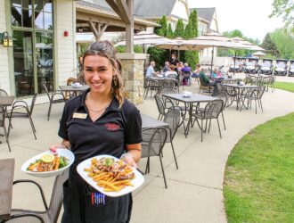 Country clubs hiring near you